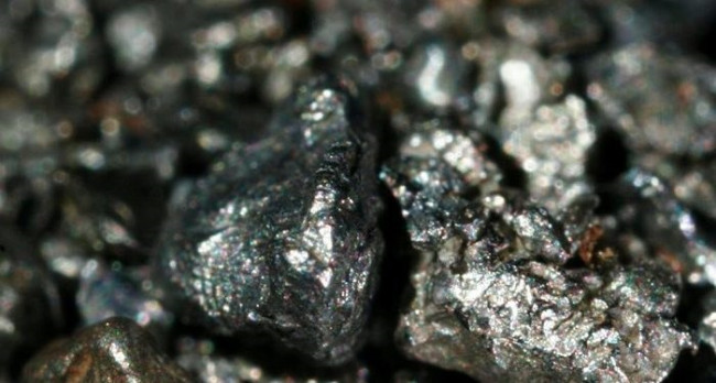 Rutenio, il metallo sconosciuto che fa gola a industria e finanza