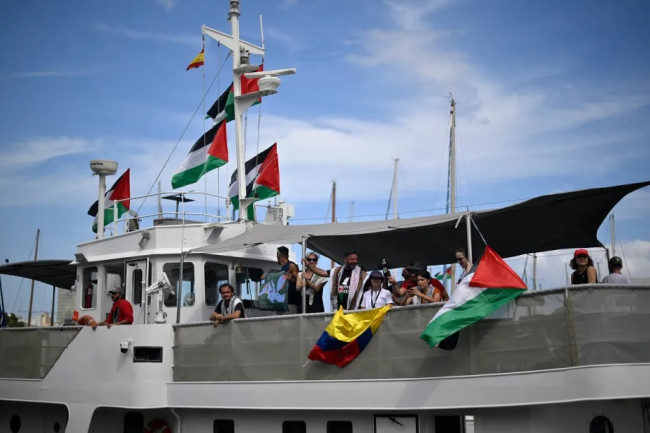 Flotilla verso Gaza: “Una barca colpita da un drone”