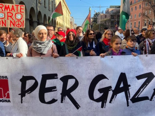 Sciopero generale: oltre 2 milioni in piazza in 100 città