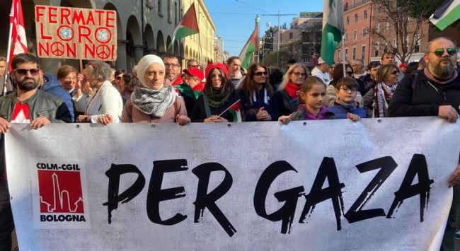 Sciopero generale: oltre 2 milioni in piazza in 100 città