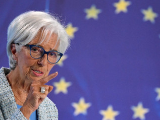 Lagarde: “Euro digitale entro il 2027”