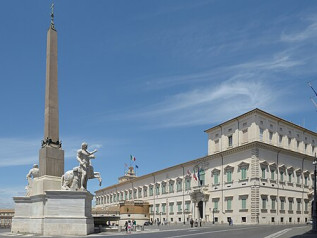 Mastella: “Meloni punta al Colle”
