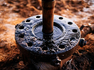 Petrolio ombra: come l’Iran aggira le sanzioni e continua a esportare ...