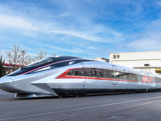 Il treno cinese che sfida il suono: il CR450 tocca i 453 km/h