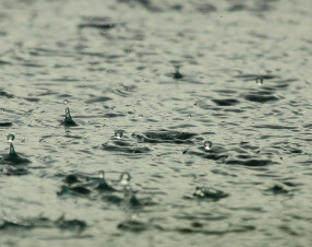 A New Delhi si inseminano le nuvole