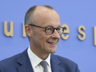 Aumenta il salario minimo: 14,60 euro l’ora dal 2027