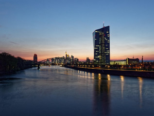 Economia a due velocità: la crescita rallenta, Italia e Germania ferme