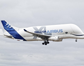 Airbus rallenta la corsa: intoppi tecnici e nuove sfide nel cielo globale