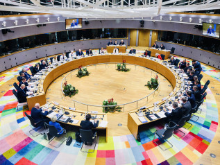 L’Ue cambia idea. E rinuncia ad utilizzare i beni russi congelati