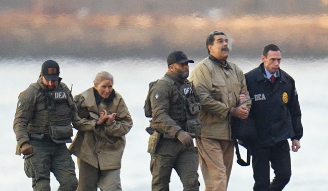 Maduro: “Sono il presidente, prigioniero di guerra e innocente”