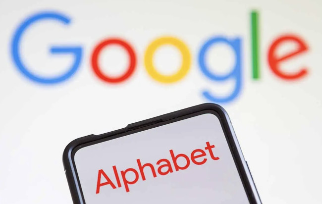 Anche Google doppia l’Italia: Alphabet supera i 4.000 miliardi di dollari