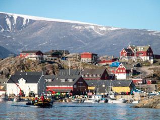 Groenlandia, Trump insiste, l’Europa schiera i soldati