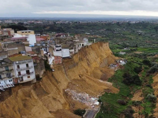 Italia fragile: il 94% dei Comuni è a rischio frane, alluvioni e valanghe