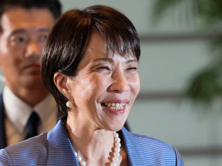 Trionfo di Sanae Takaichi: la premier conquista la super-maggioranza