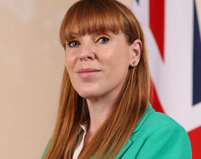 Sarà Angela Rayner il prossimo premier britannico?