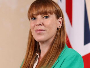 Sarà Angela Rayner il prossimo premier britannico?