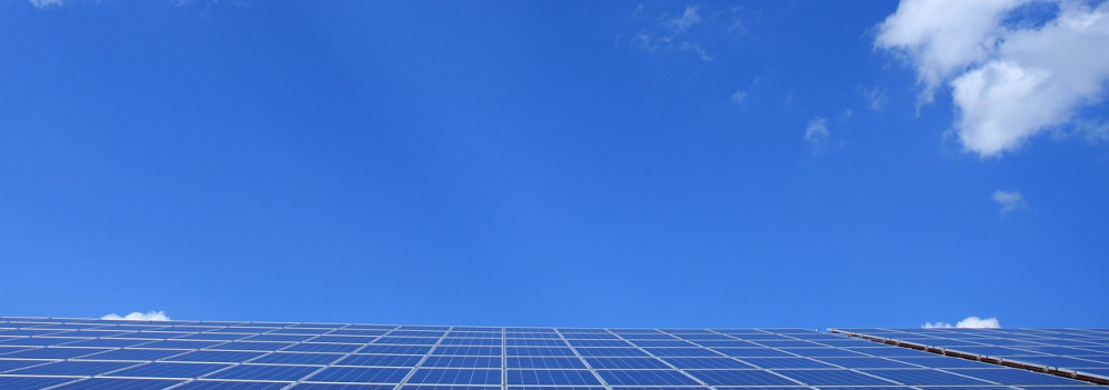 Svolta energetica: rinnovabili oltre i fossili