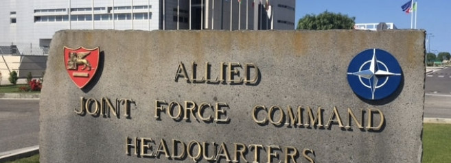 Gli Usa cedono la guida delle basi Nato di Napoli e Norfolk