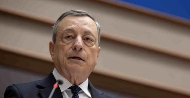 Draghi: “L’economia peggiora, serve una svolta immediata”