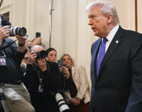 Iran, Trump non esclude truppe di terra. Colpita l’ambasciata Usa a Riad