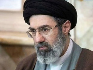 Mojtaba Khamenei eletto Guida Suprem
