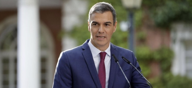 Sánchez sfida Trump sulla guerra