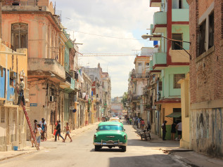 Russia rompe l’assedio a Cuba: petroliere in rotta contro le sanzioni USA