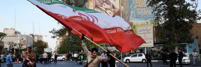 Iran-Usa, Trump concede due settimane: tregua legata allo Stretto di Hormuz