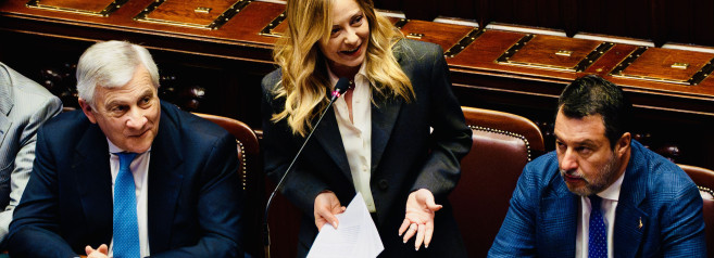 Meloni tira dritto: “Non scappo. Nessun rimpasto. Governo fino al 2027”