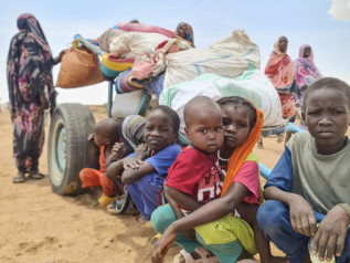 Sudan, tre anni di guerra: 17 milioni di bambini senza cure