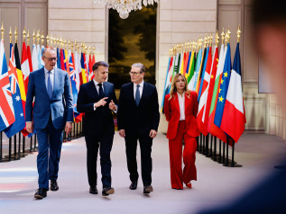 L’Europa si muove senza Washington