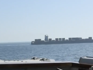 Stretto di Hormuz, gli USA sequestrano una nave iraniana