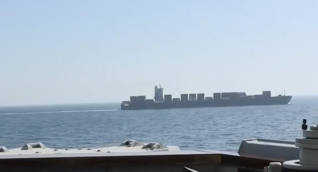 Stretto di Hormuz, gli USA sequestrano una nave iraniana
