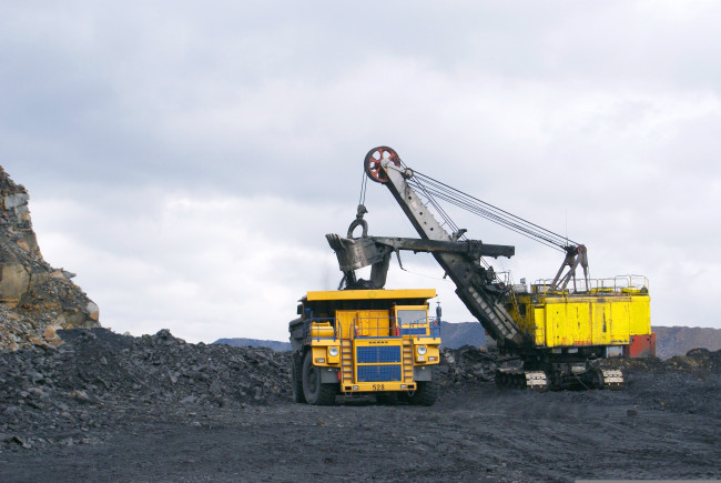 Energia, l’Italia riapre al carbone? Quattro centrali ancora strategiche