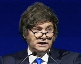 Scandalo nel governo Milei: lusso, viaggi e fondi pubblici nel mirino