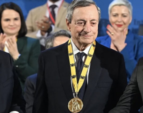 Draghi scuote l’Europa: “Siamo soli”