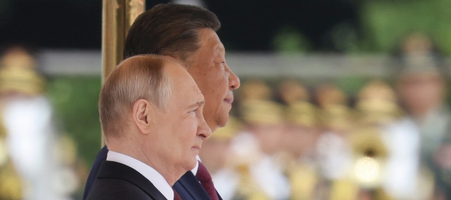 Cina e Russia sfidano Trump: asse Xi-Putin contro gli USA