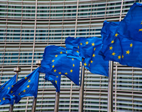 Shock energetico in Europa: Bruxelles taglia la crescita, Italia ultima
