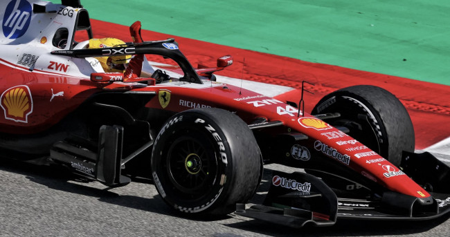 Hamilton rompe il tabù Ferrari: trionfo a Barcellona e Mondiale riaperto