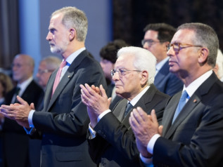 Mattarella: “Sull’IA servono azioni concrete, non solo regole”