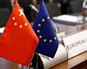La Cina “invade” i mercati europei: l’UE prepara la controffensiva contro i