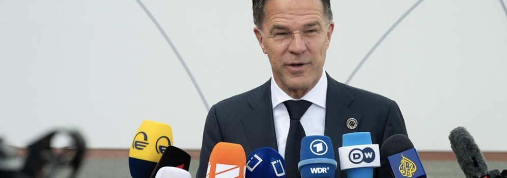 Italia trascinata nella guerra Usa-Iran? Rutte parla di 500 missioni