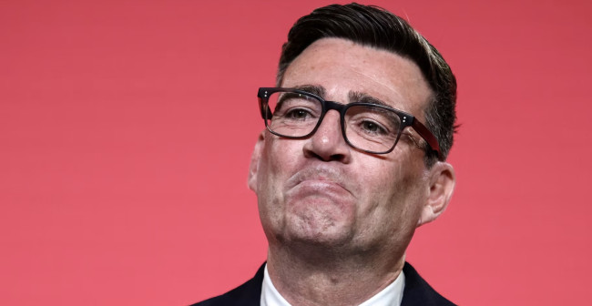 Inizia l'era Andy Burnham: “Si superino i dogmi di 40 anni di neoliberismo”