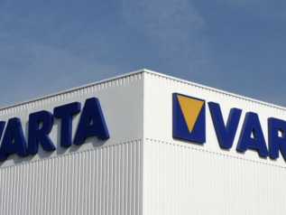 Varta in crisi: il colosso tedesco delle batterie dichiara insolvenza