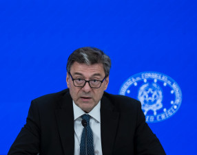 Diesel, sconto di 17 centesimi fino al 6 agosto: il Governo corre ai ripari