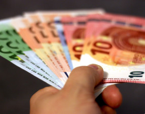 L'Italia resta il Paese del contante