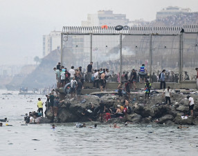Ceuta, il giallo dei 50 mila migranti