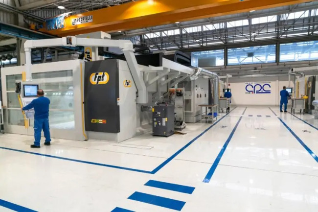 Dalla Motor Valley a Amazon: a Modena nasce il cuore dei robotaxi Zoox