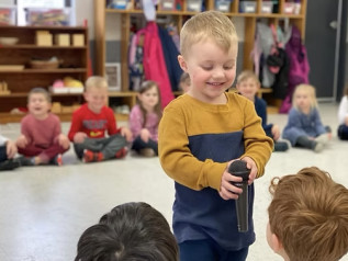 Montessori, l’educazione che può insegnare la pace