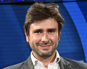 Alessandro Di Battista ricoverato a Cuba: medici del Gemelli in arrivo